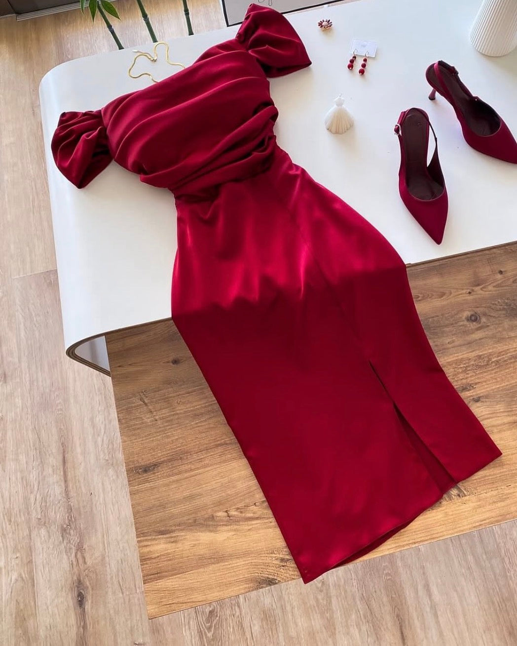 Cherry drape